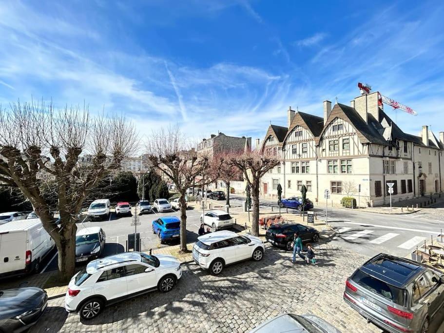Forum Champagne Grand T2 Climatise Vue Cathedrale Reims Bagian luar foto